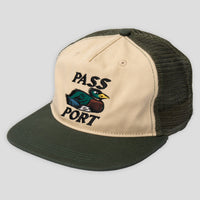 PASSPORT HAT - FAST DUCK